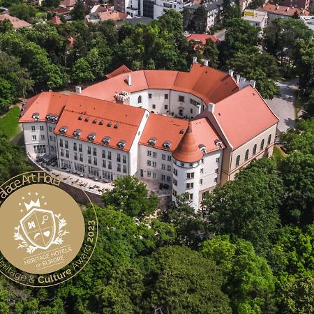 Palace Art Hotel Pezinok Luaran gambar